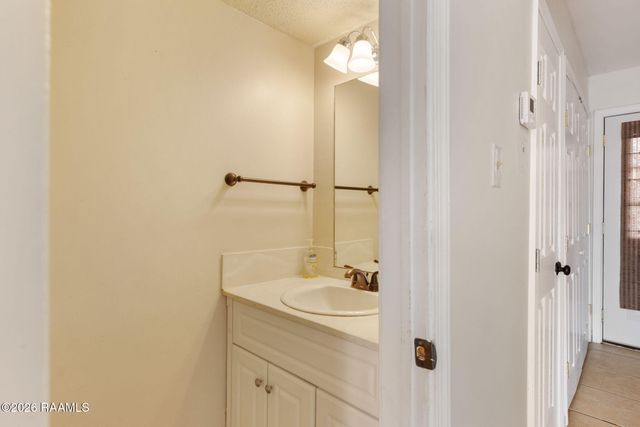 100 Winchester Drive 309, Lafayette, LA 70506