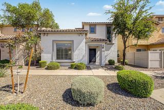 26616 N Babbling Brook Drive, Phoenix, AZ 85083
