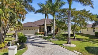 18024 Bluewater DR, Naples, FL 34114