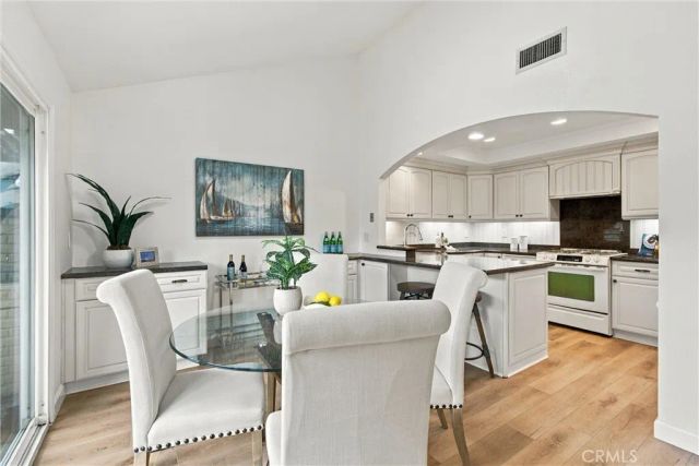 17080 Mount Lomina Court, Fountain Valley, CA 92708