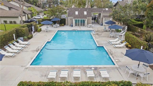 17080 Mount Lomina Court, Fountain Valley, CA 92708