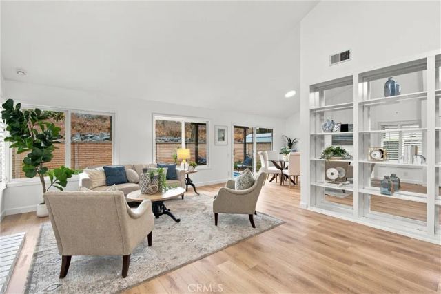 17080 Mount Lomina Court, Fountain Valley, CA 92708