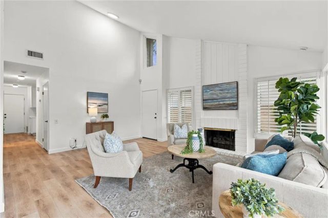 17080 Mount Lomina Court, Fountain Valley, CA 92708