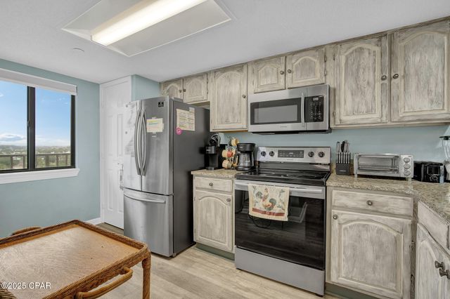 4715 Thomas Drive 506D, Panama City, FL 32408