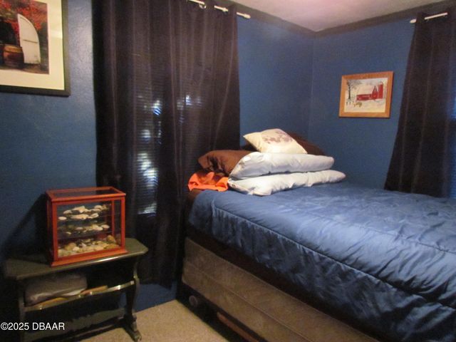 33 Hernandez Avenue, Ormond Beach, FL 32174