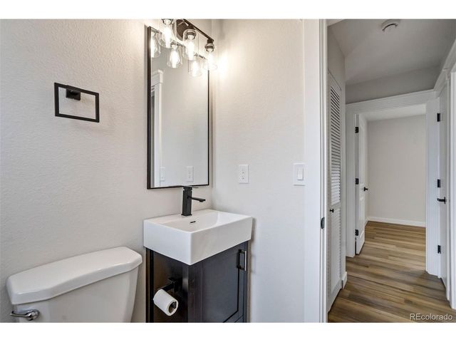 112 Easy St, Colorado Springs, CO 80911