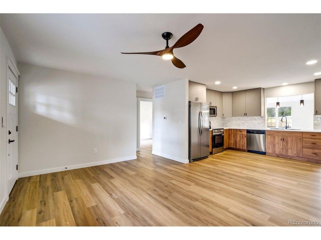 112 Easy St, Colorado Springs, CO 80911