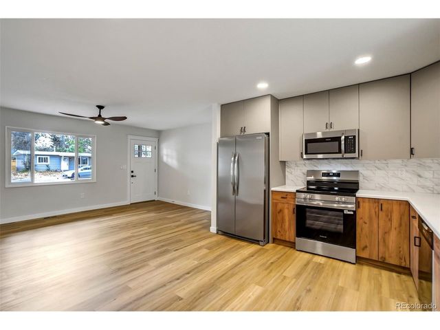 112 Easy St, Colorado Springs, CO 80911