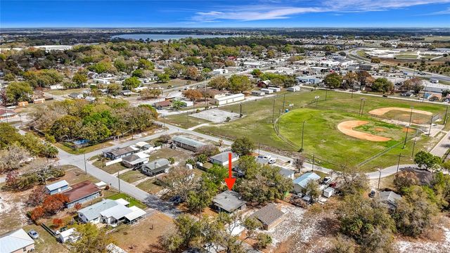 319 LETA STREET, Auburndale, FL 33823