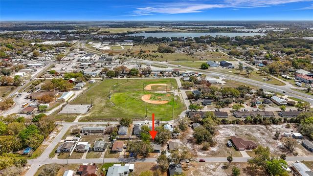 319 LETA STREET, Auburndale, FL 33823