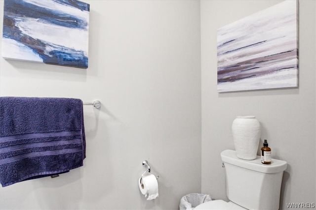101 California Drive B, Amherst, NY 14221