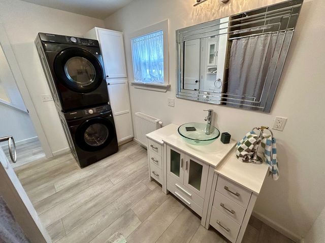 1001 VT Route 65, Brookfield, VT 05036