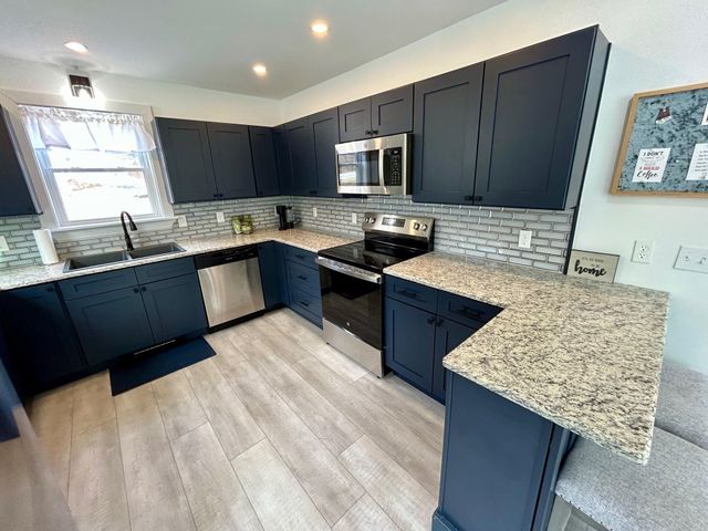 1001 VT Route 65, Brookfield, VT 05036