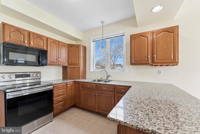 402 LINDEN AVE, Edgewater, MD 21037