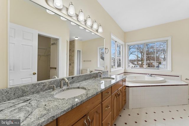 402 LINDEN AVE, Edgewater, MD 21037