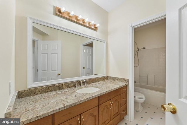 402 LINDEN AVE, Edgewater, MD 21037