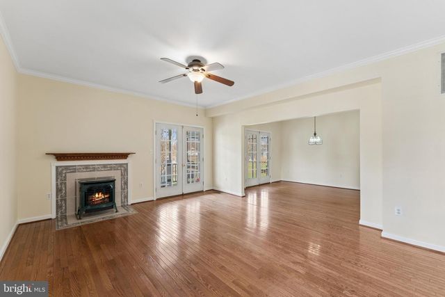 402 LINDEN AVE, Edgewater, MD 21037