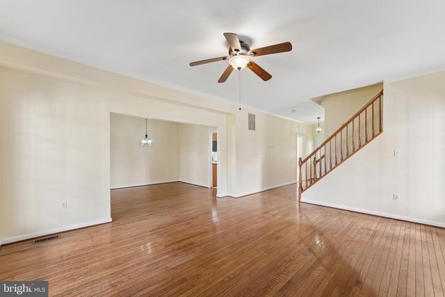 402 LINDEN AVE, Edgewater, MD 21037