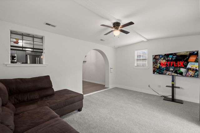 313 Dorchester Manor Boulevard, North Charleston, SC 29420