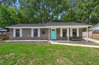 313 Dorchester Manor Boulevard, North Charleston, SC 29420