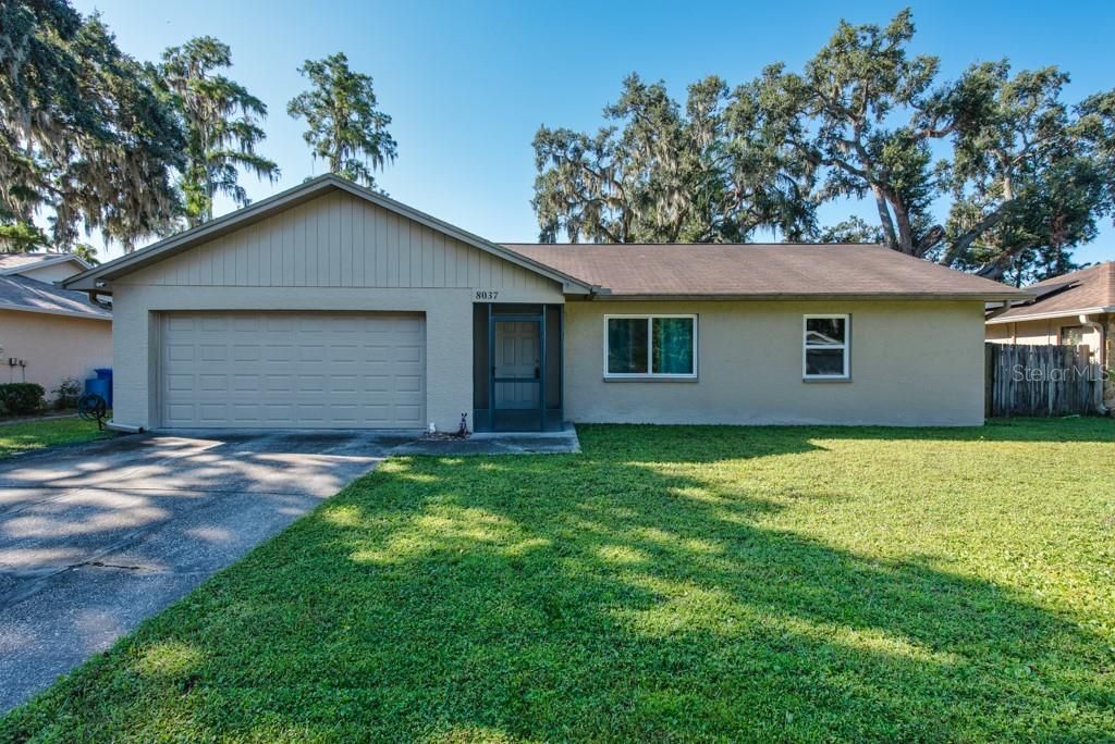 8037 FAWNRIDGE CIRCLE, Tampa, FL 33610