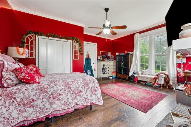 475 Evergreen Rd, Resaca, GA 30735