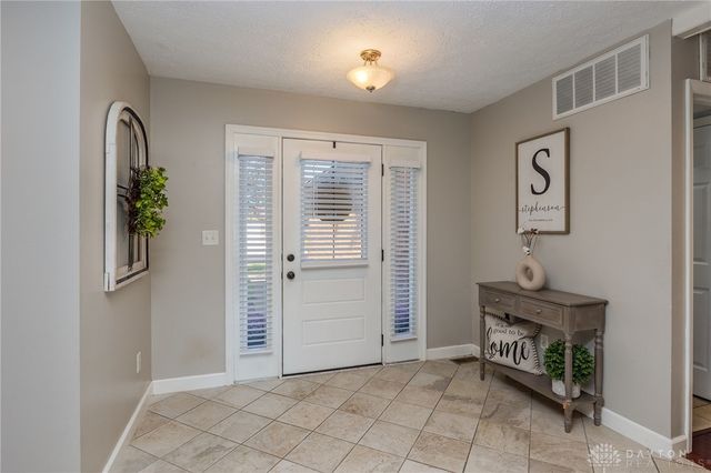 910 Bright Avenue, Vandalia, OH 45377