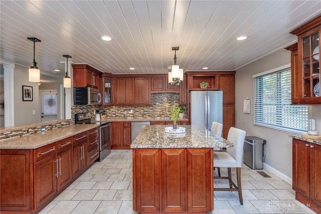 910 Bright Avenue, Vandalia, OH 45377