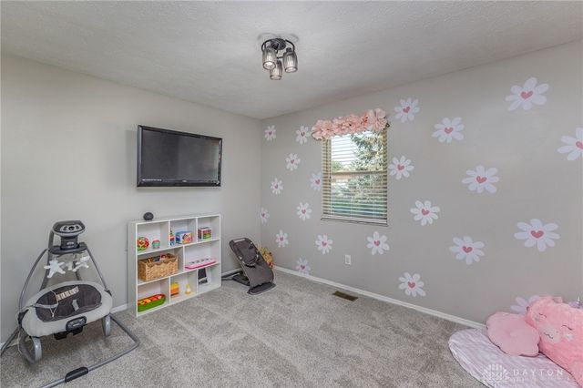 910 Bright Avenue, Vandalia, OH 45377