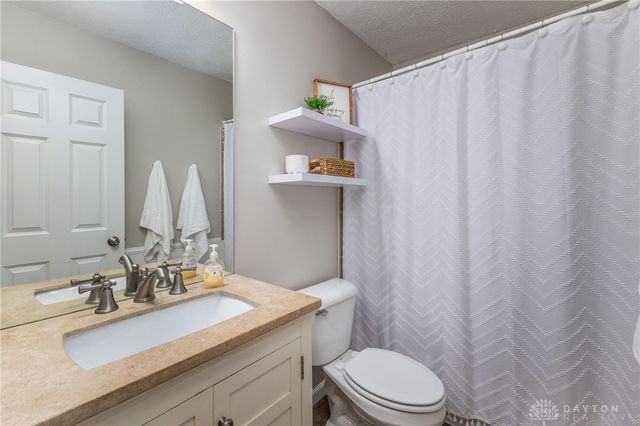 910 Bright Avenue, Vandalia, OH 45377