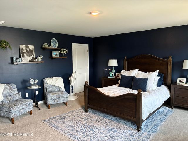 2 Minnow Avenue, Barnegat, NJ 08005