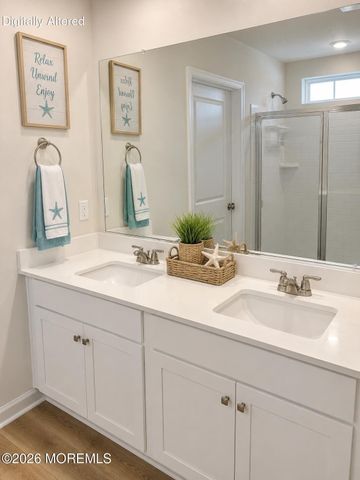 2 Minnow Avenue, Barnegat, NJ 08005