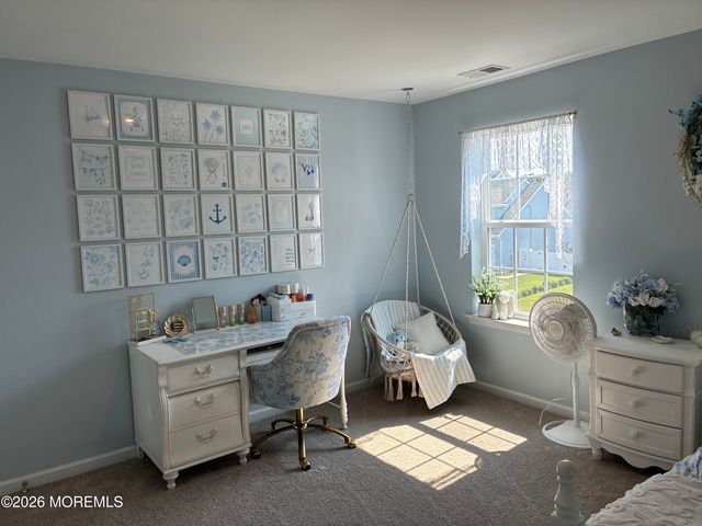 2 Minnow Avenue, Barnegat, NJ 08005