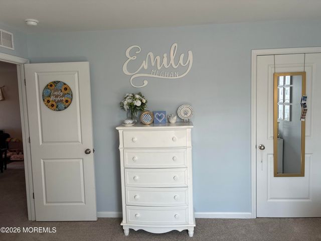 2 Minnow Avenue, Barnegat, NJ 08005
