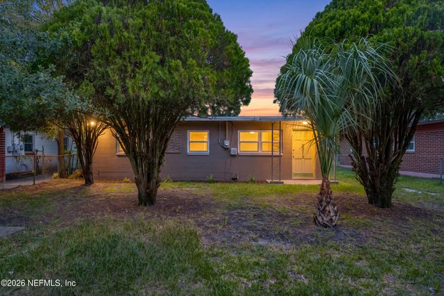 2212 W 12TH Street, Jacksonville, FL 32209