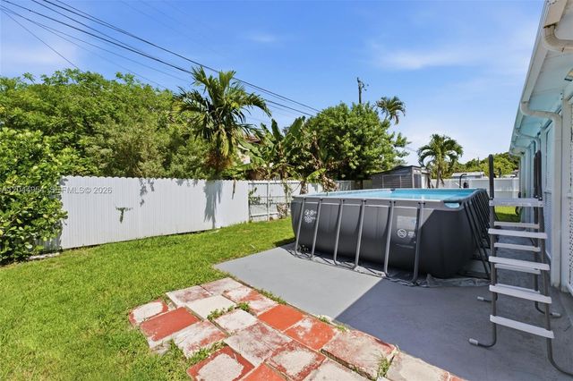 1419 SW 76th Court, Miami, FL 33144