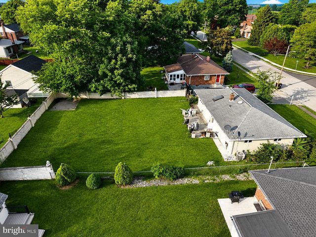 189 HOOVER, Norristown, PA 19403