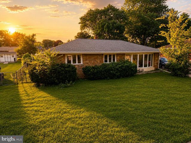 189 HOOVER, Norristown, PA 19403