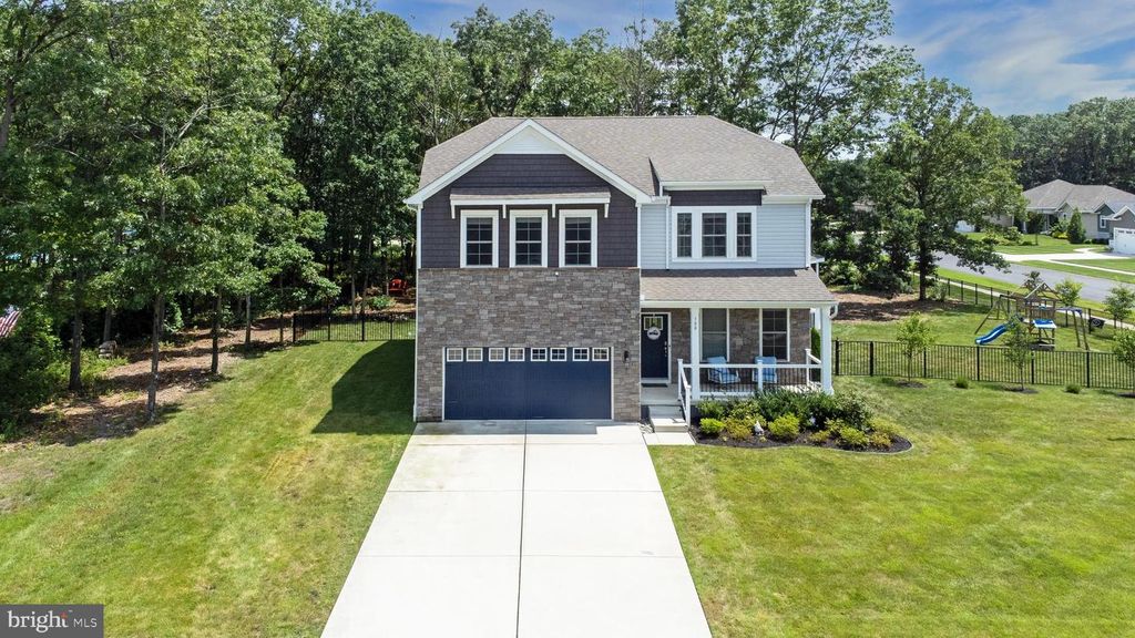 300 GLEN DORNOCH, Egg Harbor Township, NJ 08234