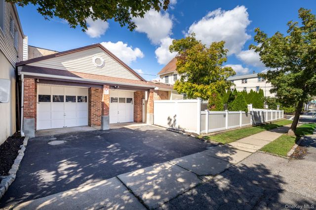 44 Lafayette Avenue, New Rochelle, NY 10801