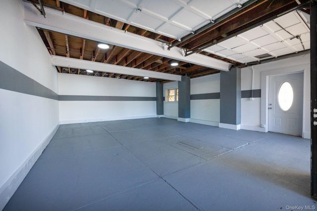 44 Lafayette Avenue, New Rochelle, NY 10801