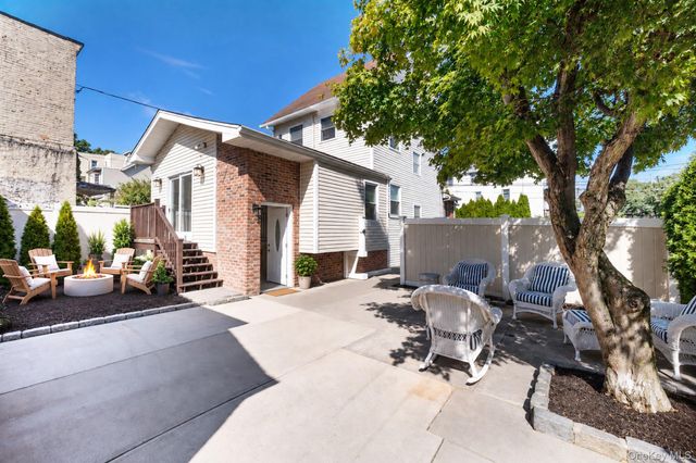 44 Lafayette Avenue, New Rochelle, NY 10801