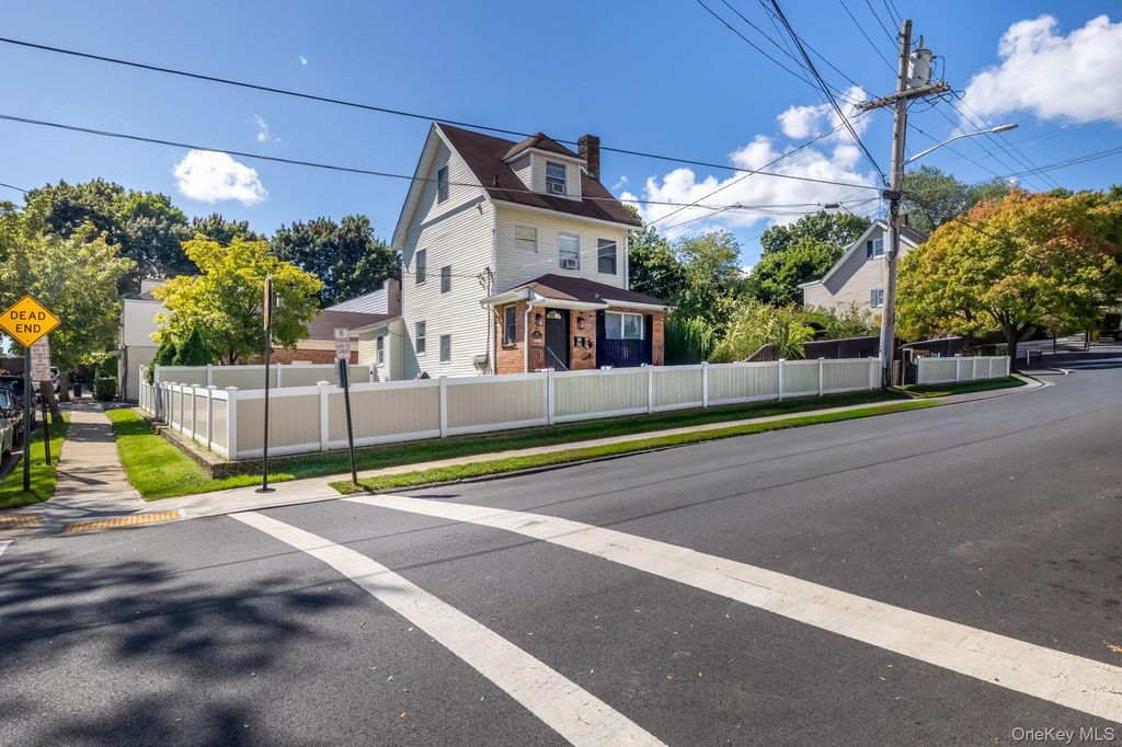 44 Lafayette Avenue, New Rochelle, NY 10801 — photo 2