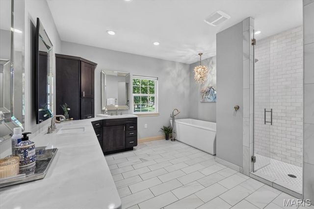 207 Irish Hound Drive, O'fallon, MO 63368