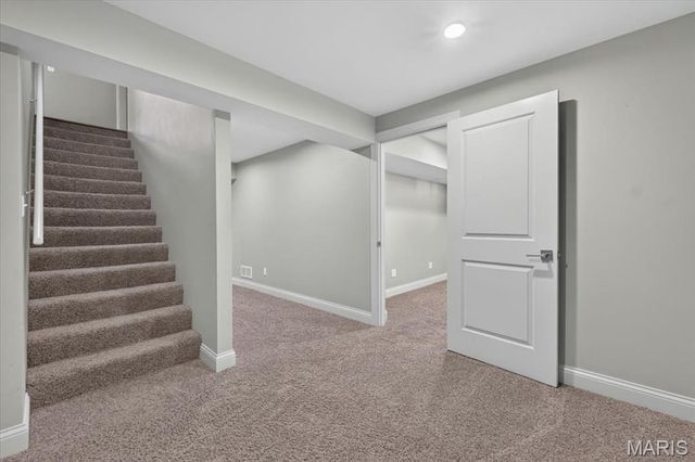 207 Irish Hound Drive, O'fallon, MO 63368