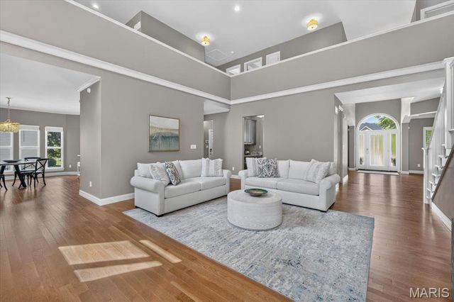 207 Irish Hound Drive, O'fallon, MO 63368