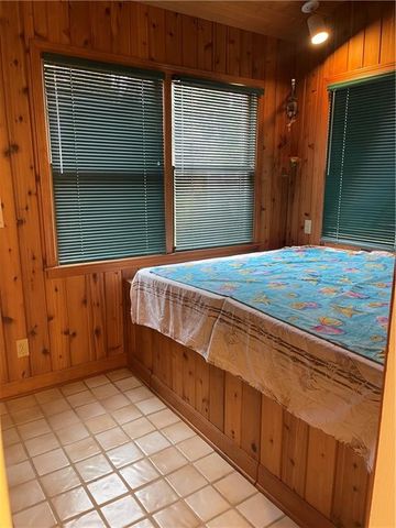 119 Woodlawn NE Drive, Marietta, GA 30067