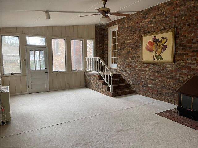 119 Woodlawn NE Drive, Marietta, GA 30067