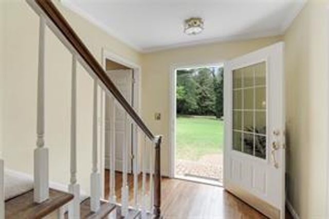 119 Woodlawn NE Drive, Marietta, GA 30067