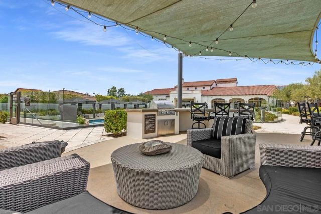 8169 Auberge Cir, San Diego, CA 92127